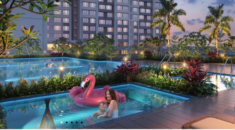 Dotom-sapphire-Simming-Pool